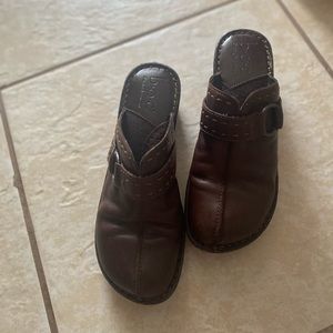 Born slip on mules shoes brown color leather size 8